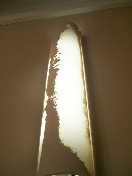 Art sjenilo s nepravilnim rubom i difuznim svjetlom